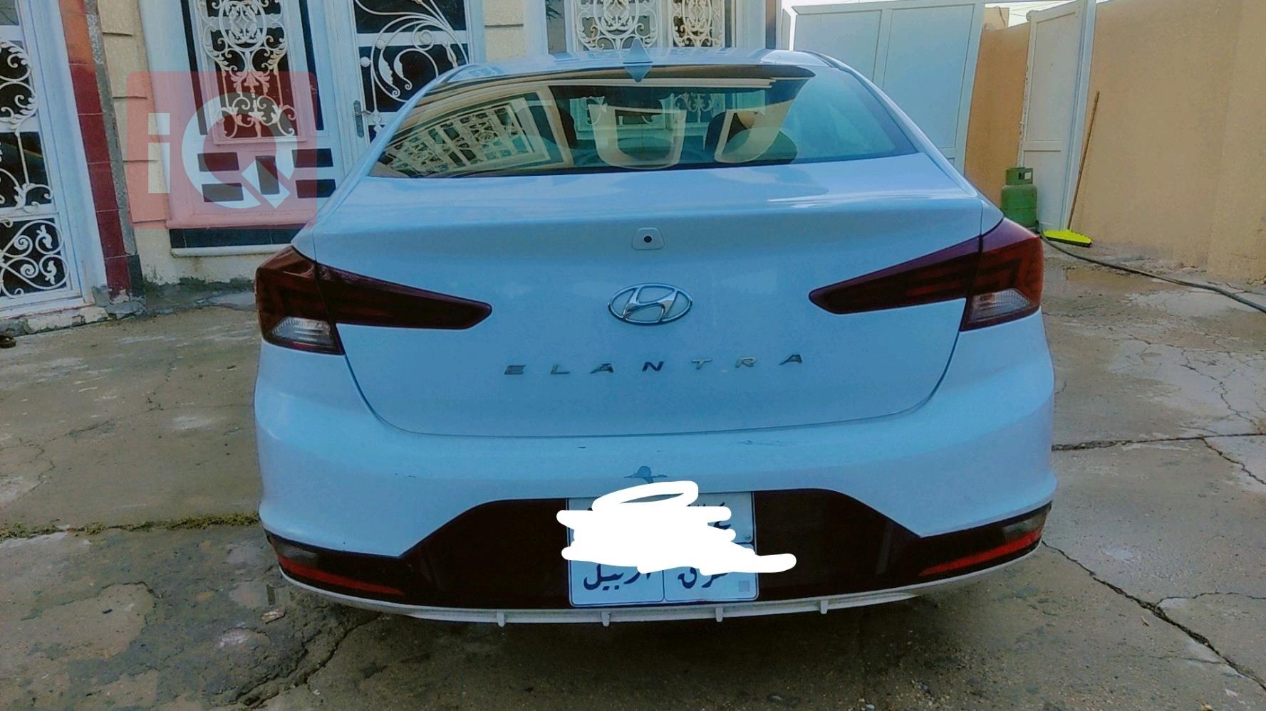 هيونداي النترا